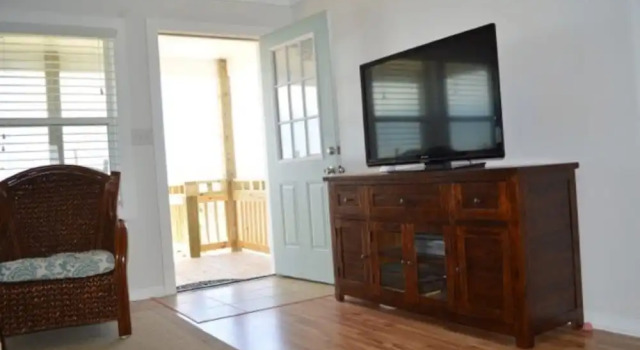 McDiarmid - 6 Br Home