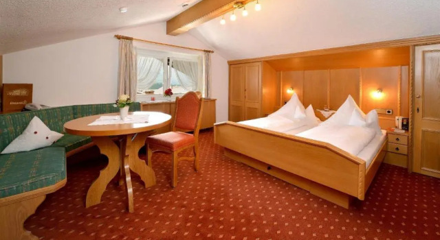 Двухместный номер Standard Hotel Edelweiß