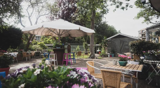 B&B Het Ruime Sop, Book Bed and Breakfast Wassenaar Zuid-Holland