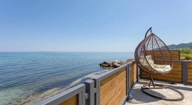 Venetico Beachfront Apartments & Suites - 2 Bedroom Apartment