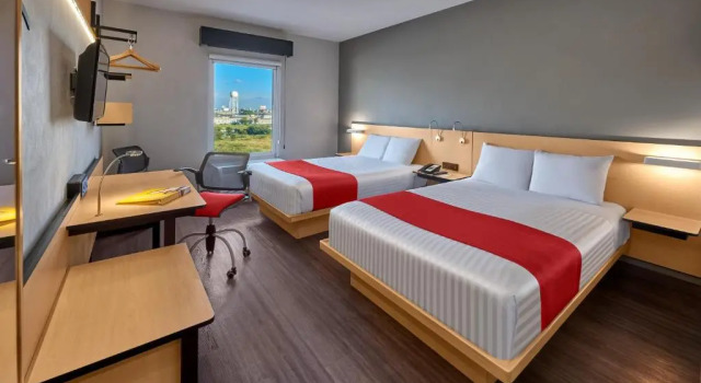 Четырёхместный номер Standard City Express by Marriott San Luis Potosi Zona Industrial