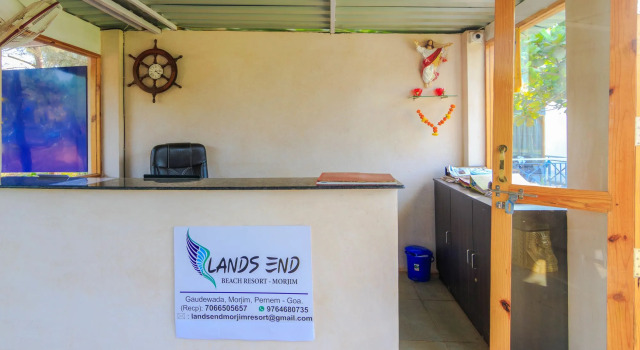 Treebo Lands End Beach Resort Morjim