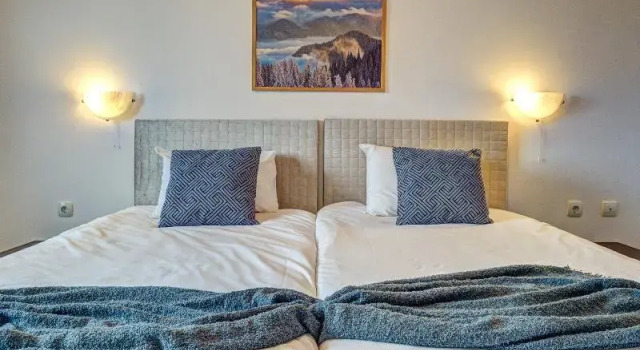 Апартаменты с 2 комнатами с балконом Complex Silver Hills