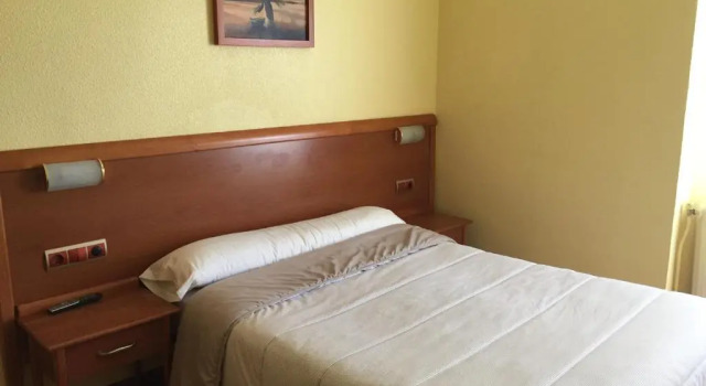 Номер Standard Hostal Restaurante Iruñako