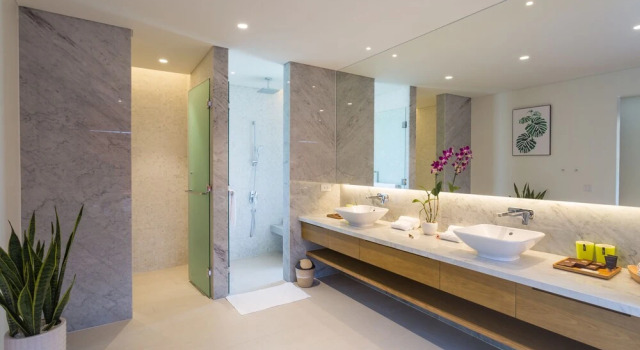 Vacation Homes Luxury 3 BR Ocean Estate, Prenota Hotel Da Nang Da Nang