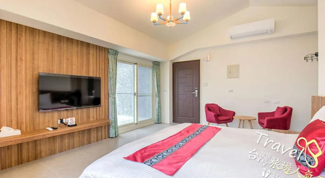 Двухместный номер Deluxe с балконом Secret Garden Homestay