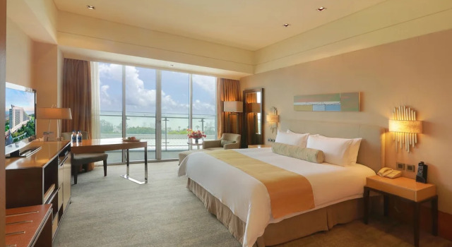 Двухместный номер Superior с балконом и с видом на море Xiamen International Conference Center Seaview Hotel