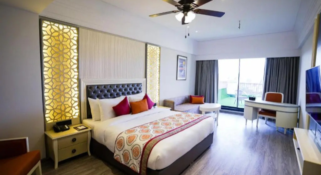 Номер Standard The Grand Nirvana Hotel
