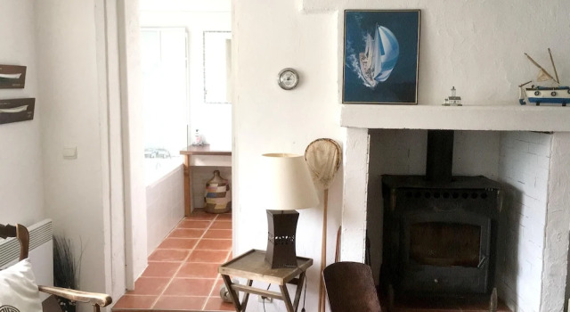 House With 2 Bedrooms in Plouezoc'h, With Enclosed Garden - 10 km From, Забронировать Отель Отели Finistère с парковкой, Парковка