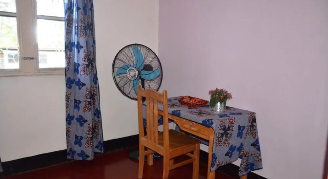 Tanzania Volunteers Hostel, Varaa Hostelli Moshi Hai