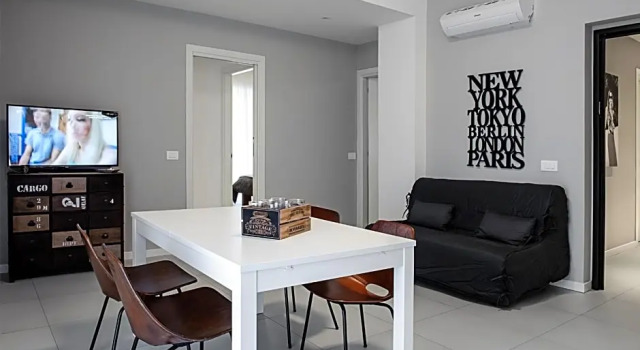 SH Home, Забронировать Отель Пальма-Кампания Кампания