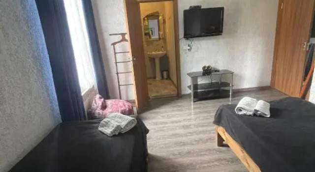 Location Lanchvali, Prenota Affittacamere Hotel a Samegrelo Zemo-Svaneti con parcheggio, Parcheggio