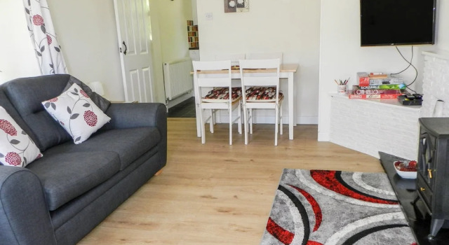 Bwlch Yr Awel Cottage, Book Feriehus Garndolbenmaen Glamorgan