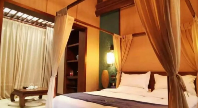 Семейный номер Standard Floral Hotel Yun Jing He Yuan Haidong