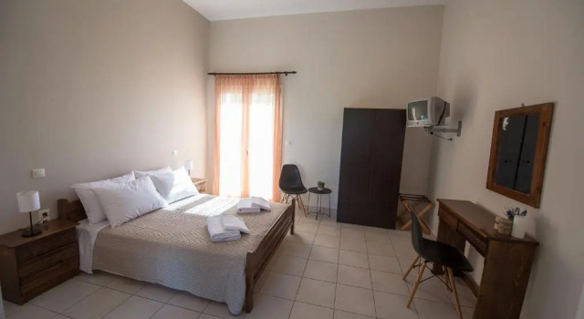 Nikolatos Apartments, Prenota Appartamento Hotel a Peloponneso con parcheggio, Parcheggio