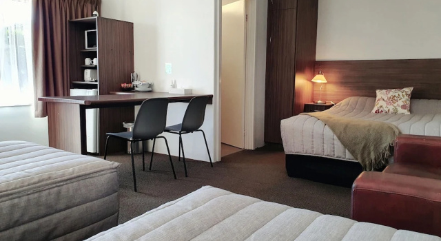 Номер Deluxe Motel Riverbend