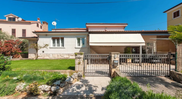 Holiday Home Istarska, Забронировать Дом для отпуска Ровинь Rovinj Riviera, рядом с Пристань для яхт Ровиня