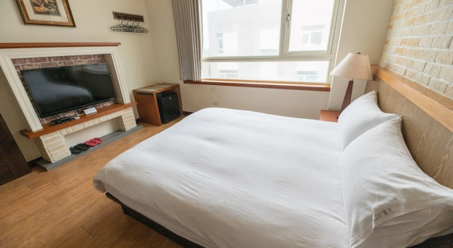 Clássico quarto Theday Inn