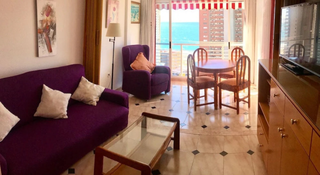 Apartment in Av. Mediterráneo, Забронировать Апартаменты/квартира Бенидорм Коста-Бланка, рядом с Здание городского совета Бенидорма