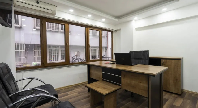 Galataport Suites, Varaa Hotelli Hotellit Marmara-alue pysäköinnillä, Pysäköinti