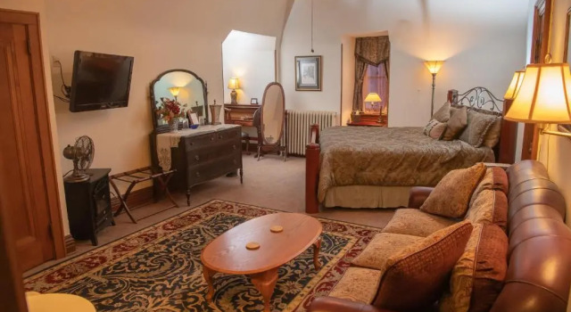 Spencer House Bed and Breakfast, Rezervovat Hotel Erie Pensylvánie