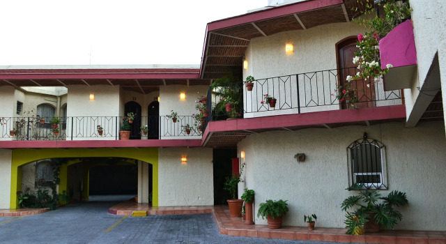 Hotel Villa Del Sol, Rezerwuj Hotel Chapalita 