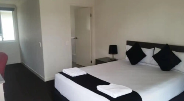 Номер Deluxe Dooleys Tavern & Motel Springsure