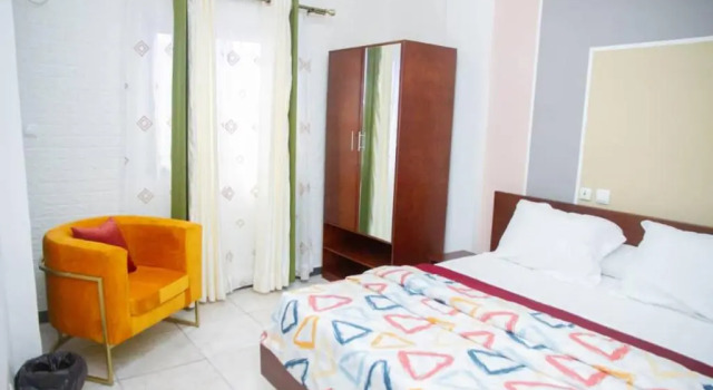 ABT Apartments Bonapriso-7Mins From Airport