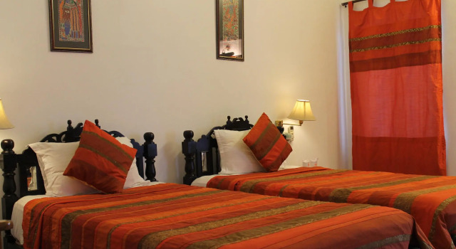 Karohi Haveli, Забронировать Отель Отели штата Раджастхана с бассейном, Бассейн