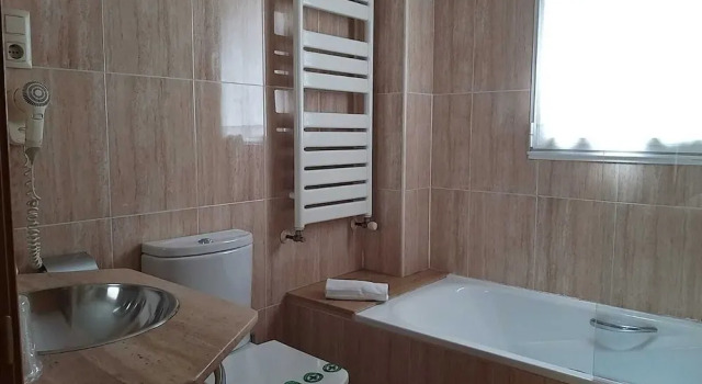 Трёхместный номер Standard Alda Centro Oviedo