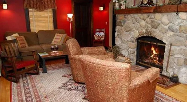 Tumble Inn, Varaa Hotelli Schroon Lake Adirondack Mountains