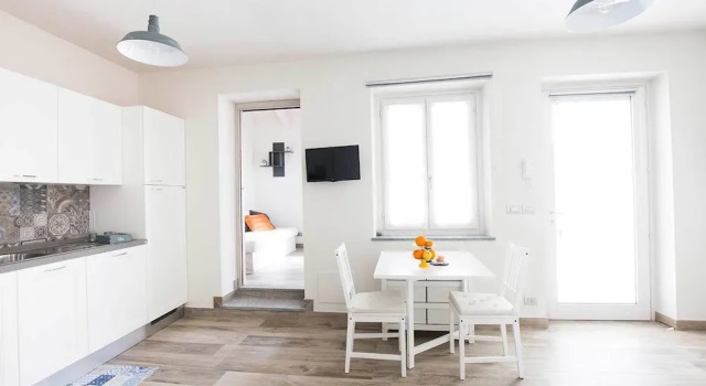 Roero Suite, Забронировать Отель Отели Монтафьи с парковкой, Парковка