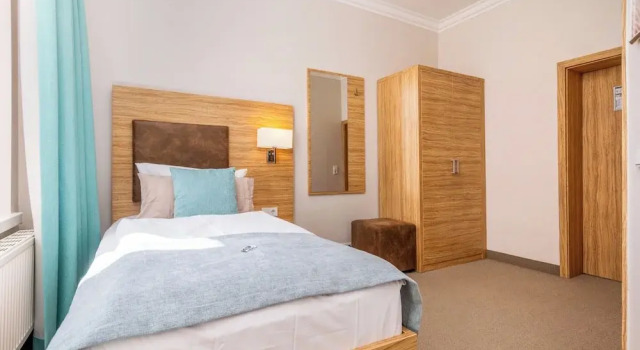 Одноместный номер Standard с балконом и с частичным видом на море Strandhotel zur Promenade