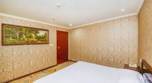 Люкс Business Victoria House Hotel