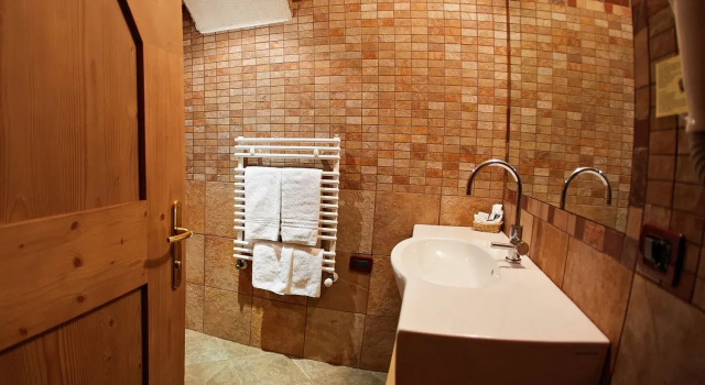 Трёхместный номер Classic GH Hotel Monzoni