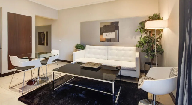 Студия Icon Apartments