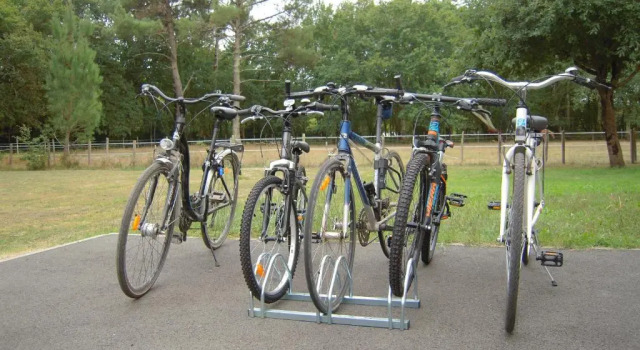 Коттедж Au coeur du bassin...à vélo