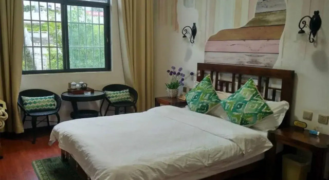 Kongkong.Yunshuiyao, Boek Hotel Dali Yunnan