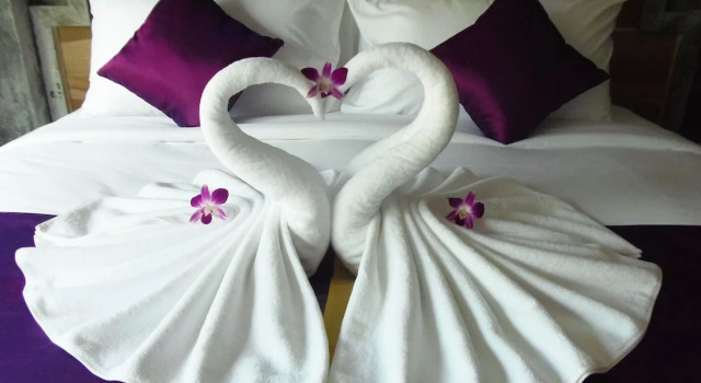 Двухместный номер Deluxe с балконом Maneetel Krabi Beachfront-SHA Plus
