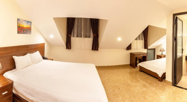 Huyen 179 Hotel