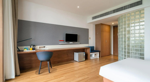 Двухместный номер Standard Holiday Inn Express Yangzhou City Center by IHG