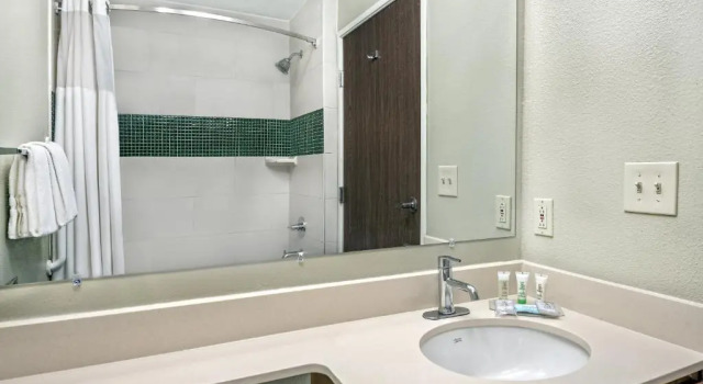 Двухместная студия Staybridge Suites Lubbock-University Area by IHG