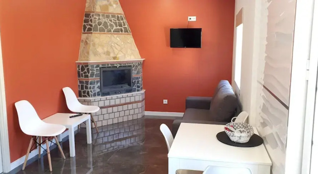 House With 3 Bedrooms in Espinhal, With Wonderful Mountain View, Enclosed Garden and Wifi Near the Beach, Prenota Hotel Hotel a Alentejo con parcheggio, Parcheggio