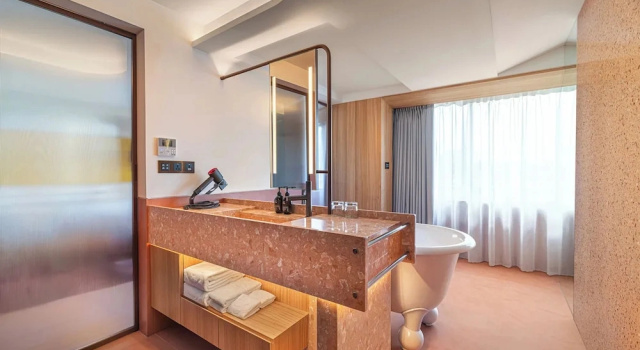 Двухместный номер Premier United Hotel