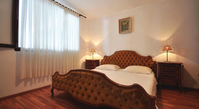 Awesome Home in Pisak With Wifi and 1 Bedrooms, Rezerwuj Hotel Pisak Split Region