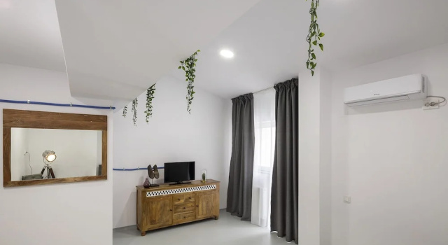 Двухместный номер Economy Omega House Hotel