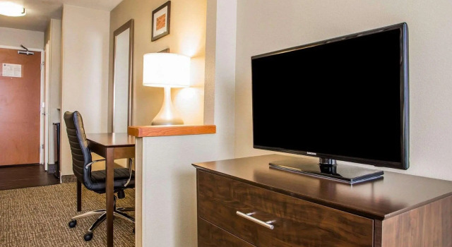 Двухместный номер Standard Comfort Inn & Suites Waterloo - Cedar Falls