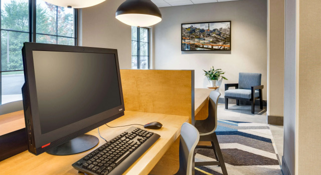 HYATT house Boston/Waltham, Rezerwuj Hotel Hotele w New England z basenem, Basen