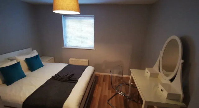 McDonald Road Apartment