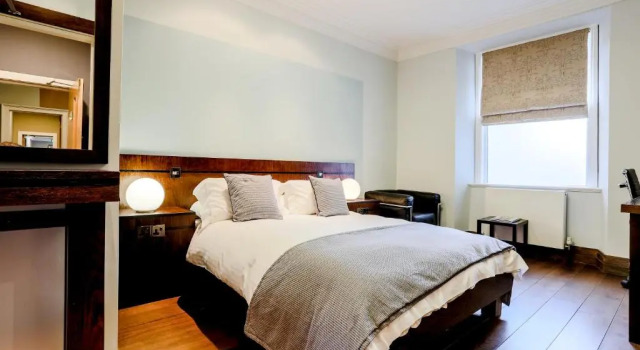 Двухместный номер Business Claremont Hotel